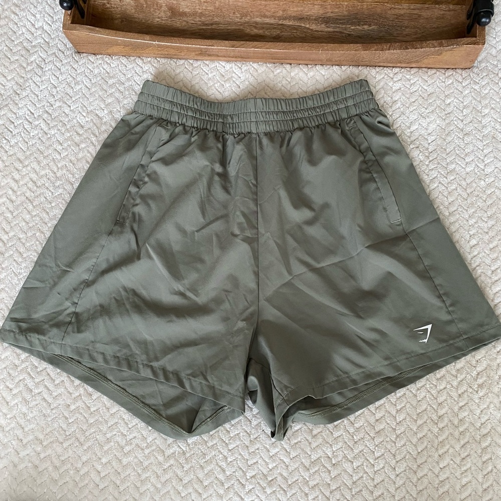 Gym Shark - Women’s athletic shorts